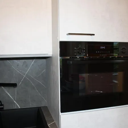 Vronis Waldhaus Adults Only Hotel apartamentowy 4*