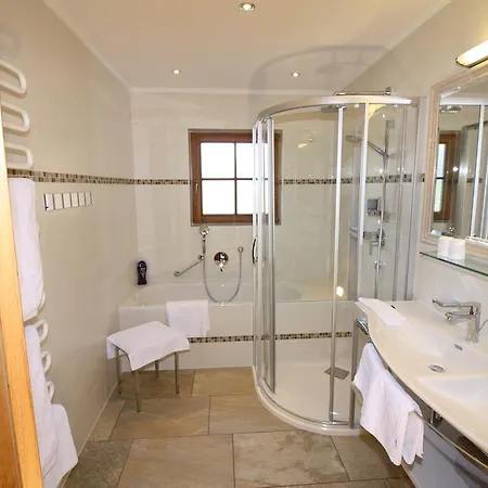 Aparthotel Vronis Waldhaus Adults Only Mayrhofen