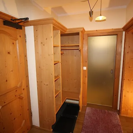 Апарт-отель Vronis Waldhaus Adults Only