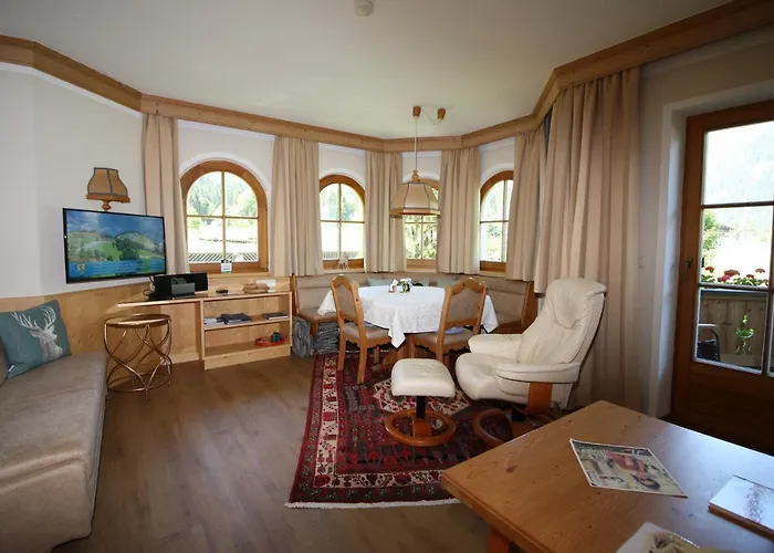 Vronis Waldhaus Adults Only Apartmanhotel 4*