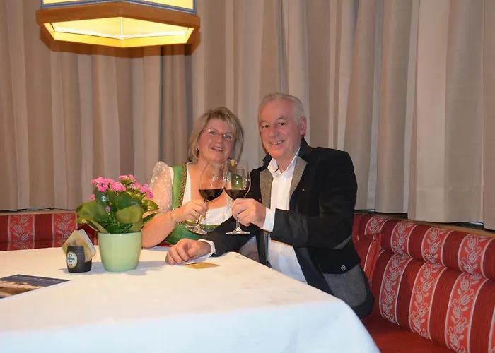 Apartmanhotel Vronis Waldhaus Adults Only 4*